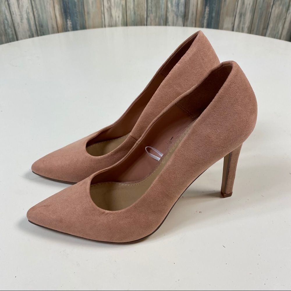 Forever 21 Suede Heels Shoes sz 7 - Picture 7 of 10